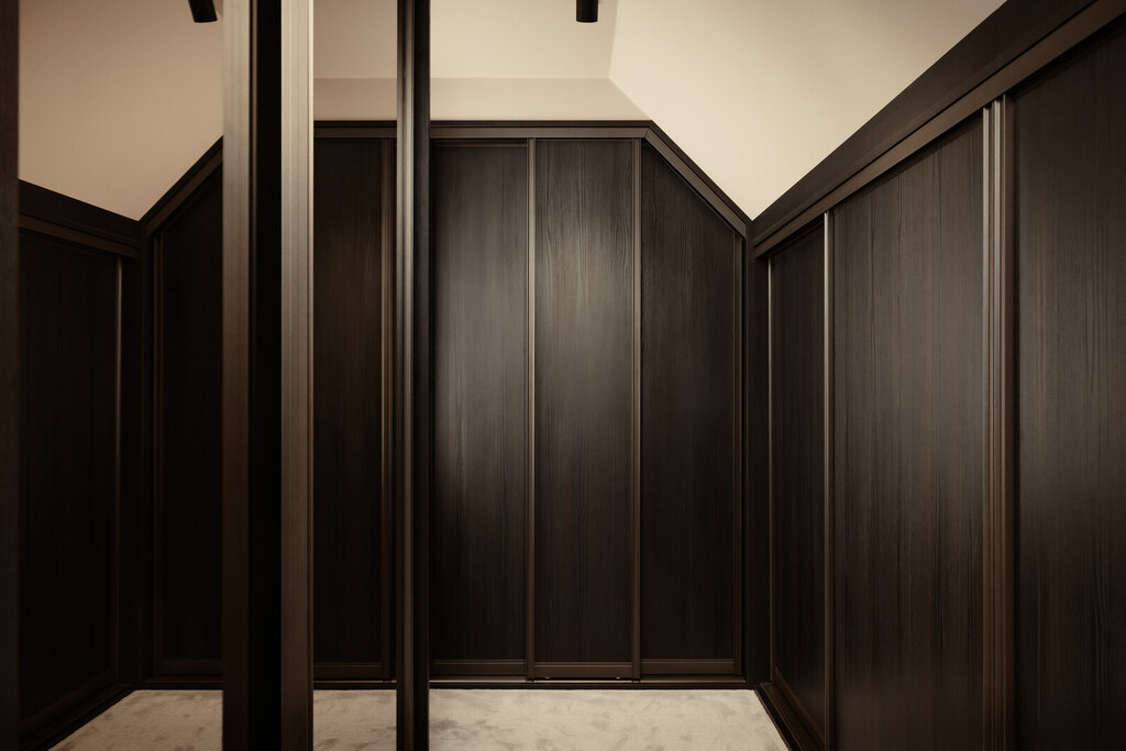 Frontrow kaffebrun och rökt ek Frontrow kaffebrun och rökt ek